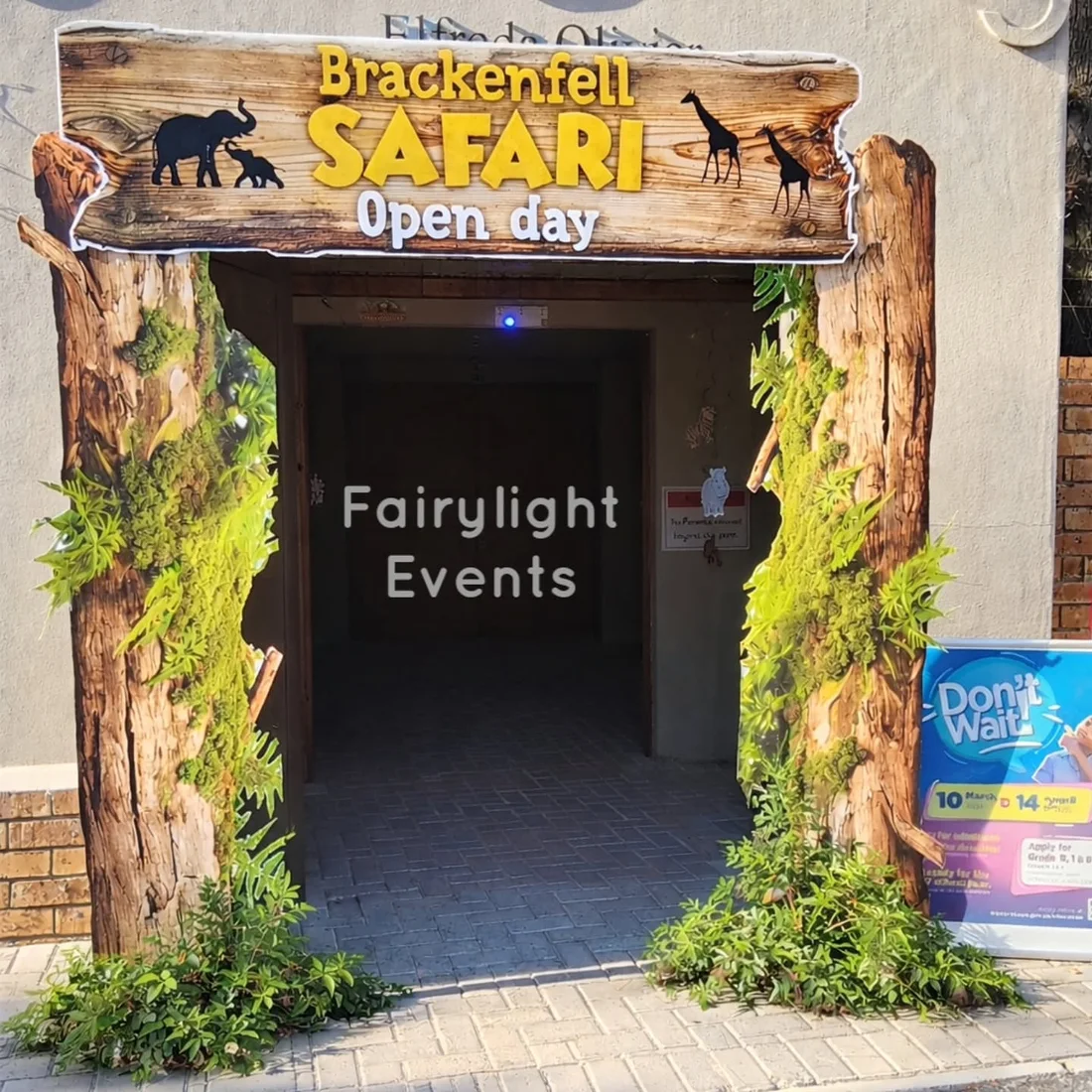 Safari-themed entrance installation built by Fairylight Events for a Brackenfell Primary School open day